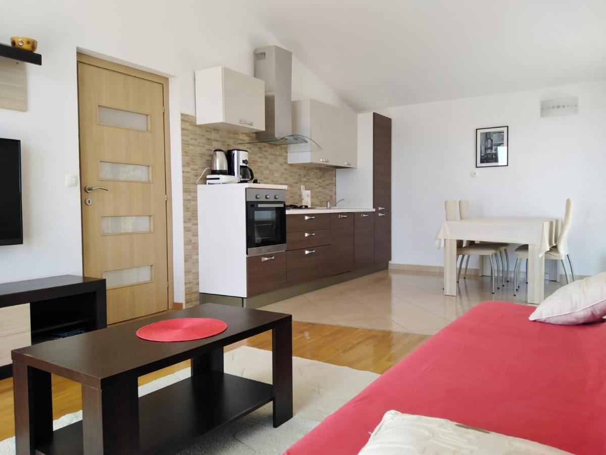 Apartment Mia - Spacious Apartment On 85 M2 With Beautiful Sea View Trogir Eksteriør bilde