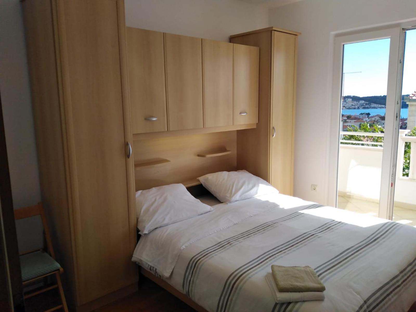 Apartment Mia - Spacious Apartment On 85 M2 With Beautiful Sea View Trogir Eksteriør bilde