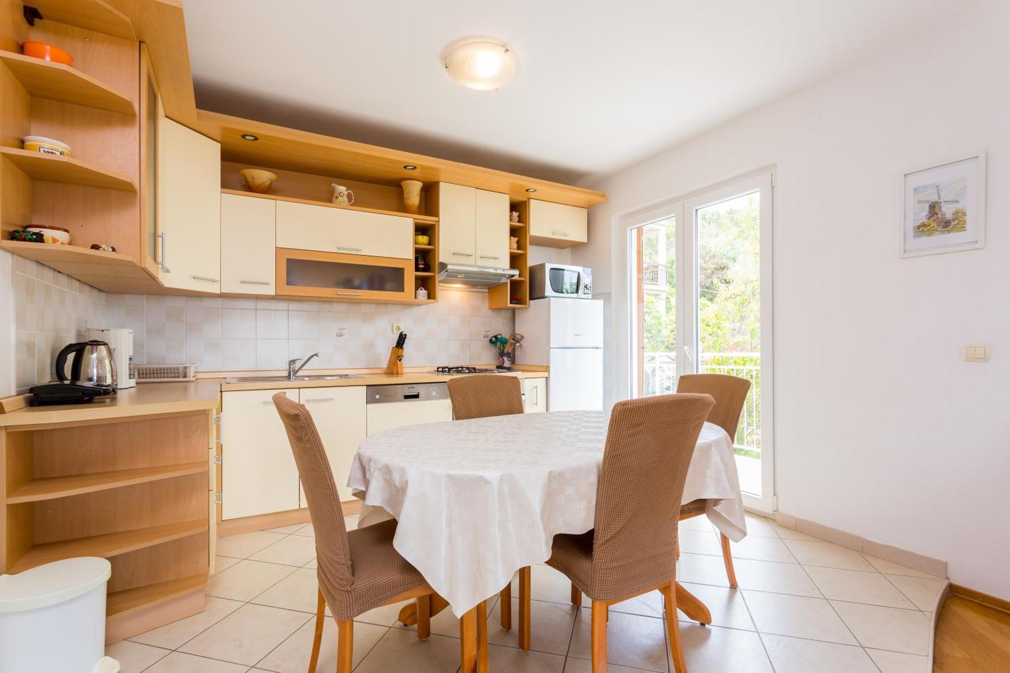 Apartment Mia - Spacious Apartment On 85 M2 With Beautiful Sea View Trogir Eksteriør bilde