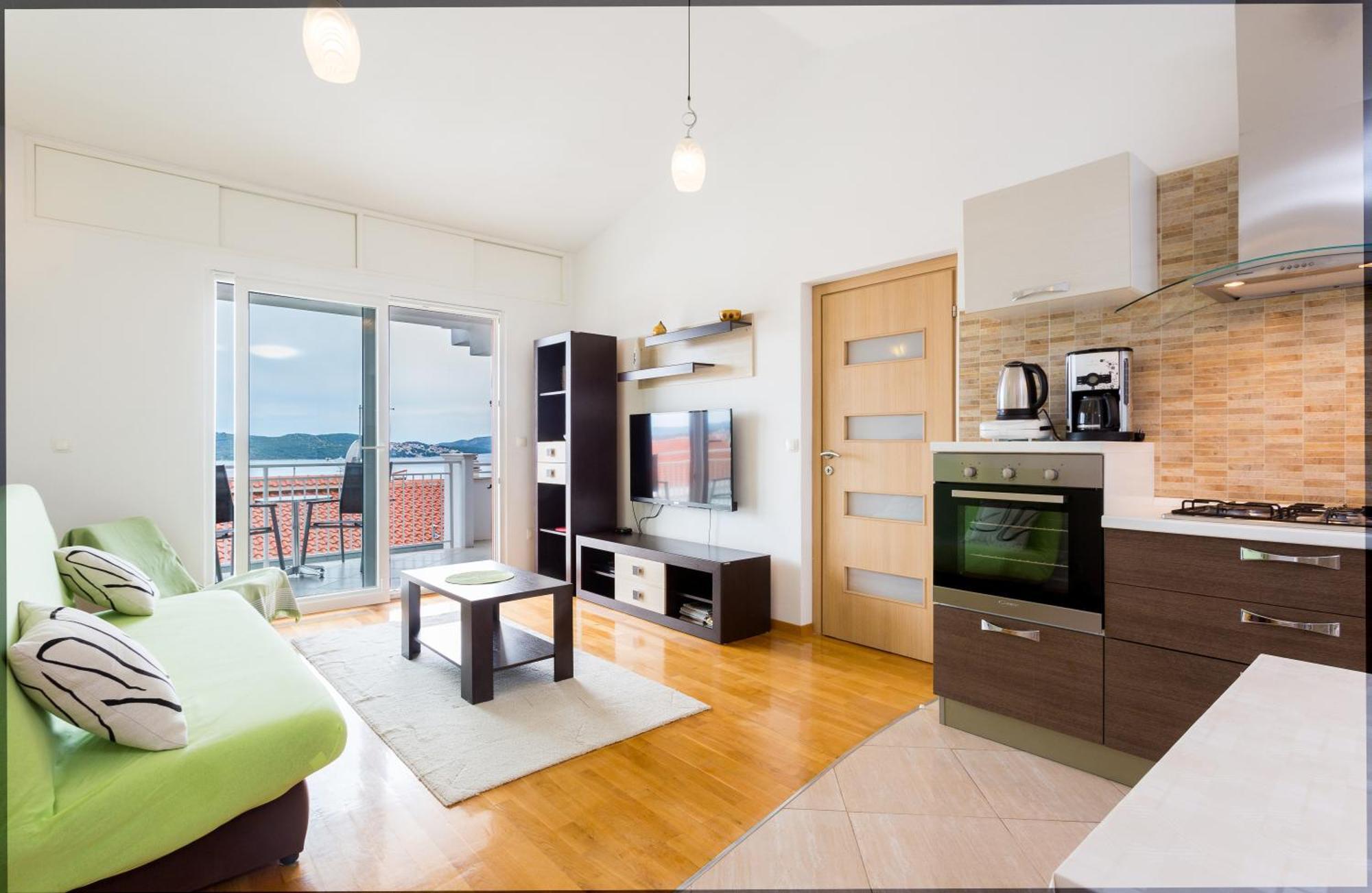 Apartment Mia - Spacious Apartment On 85 M2 With Beautiful Sea View Trogir Eksteriør bilde